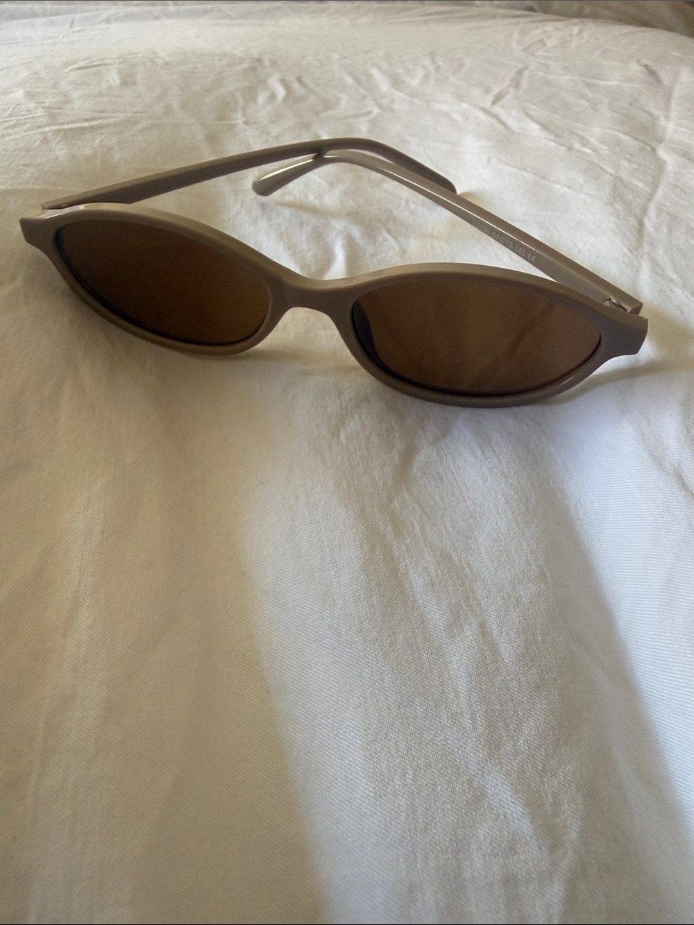 Women's Brown Oval Sunglasses with Brown Lenses